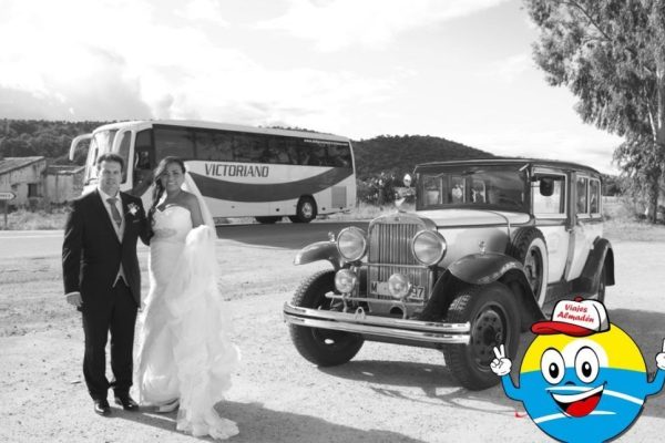 3-traslado-de-invitados-y-novios-para-el-evento-1024x644